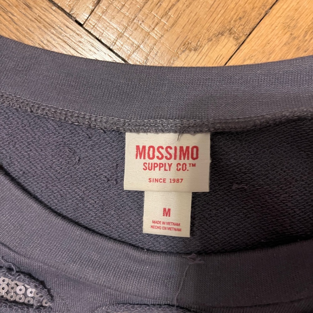 Cute ripped sweatshirt